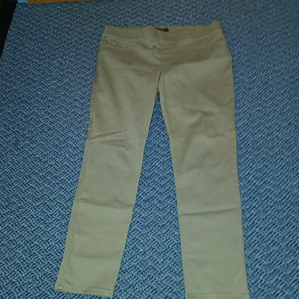 Khaki pants